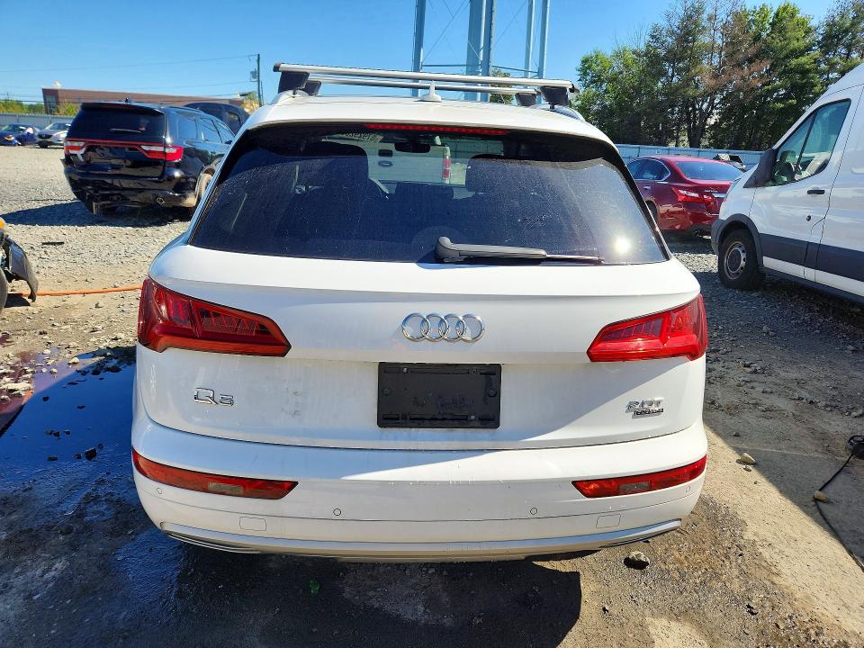 2018 Audi Q5 მანქანა იყიდება აუქციონზე, vin: WA1BNAFY4J2004999        , აუქციონის ნომერი: 67929206