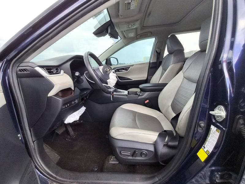 Продажа на аукционе авто 2019 Toyota Rav4, vin: 2T3Y1RFV8KC025428, номер лота: 67472226