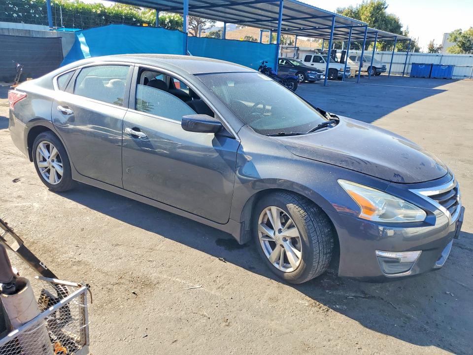 2013 Nissan Altima მანქანა იყიდება აუქციონზე, vin: 1N4AL3AP8DN483583, აუქციონის ნომერი: 69059896