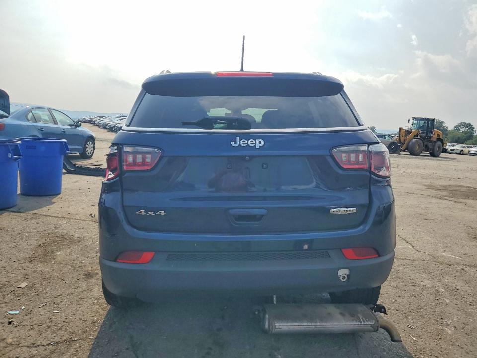 Продаж на аукціоні авто 2018 Jeep Compass, vin: 3C4NJDBB7JT360833, номер лоту: 67398876
