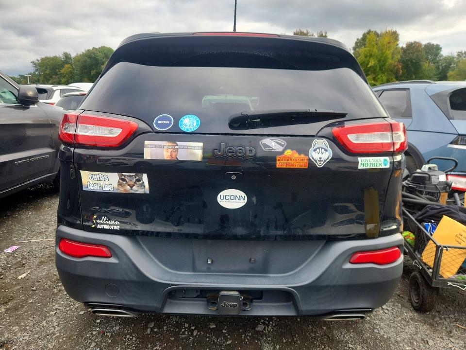 69291666 :رقم المزاد ، 1C4PJMCX9JD516282 vin ، 2018 Jeep Cherokee مزاد بيع