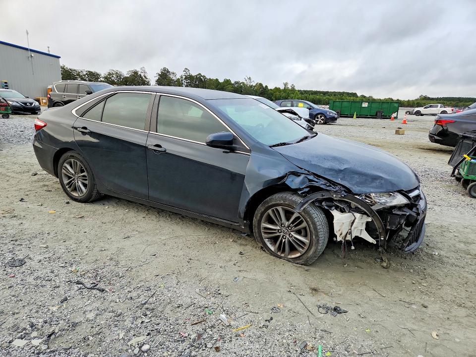 Aukcja sprzedaży 2015 Toyota Camry, vin: 4T1BF1FK1FU104404, numer aukcji: 70027136