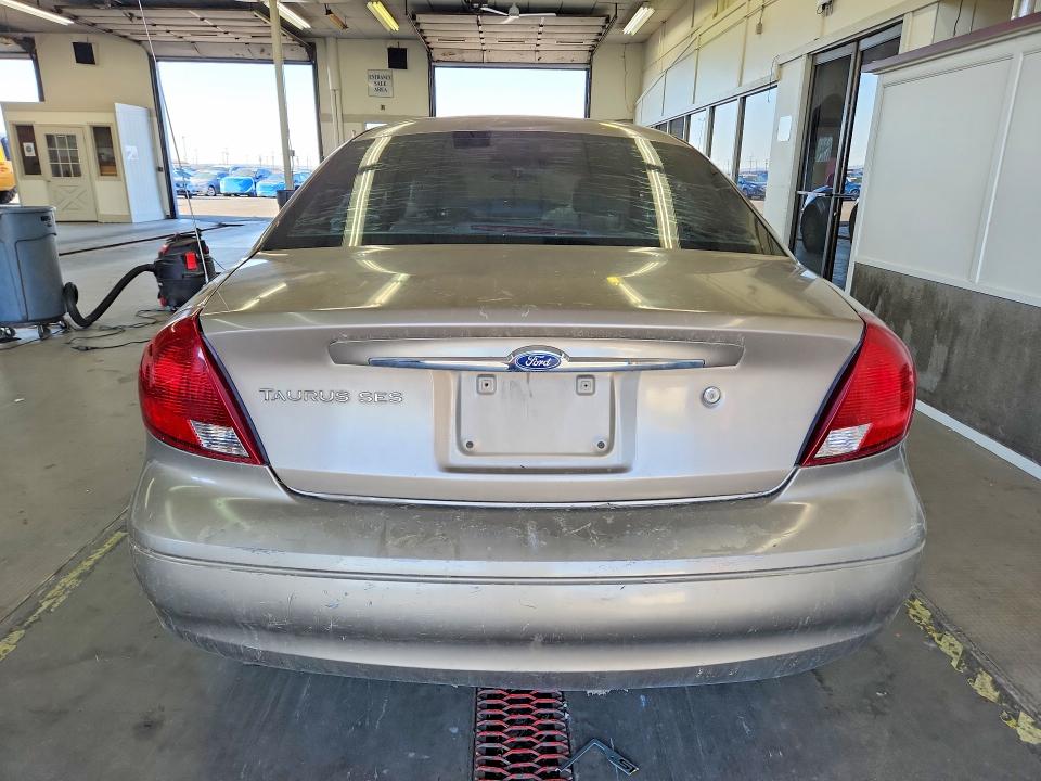 Aukcja sprzedaży 2002 Ford Taurus, vin: 1FAFP55272G243477, numer aukcji: 65739996