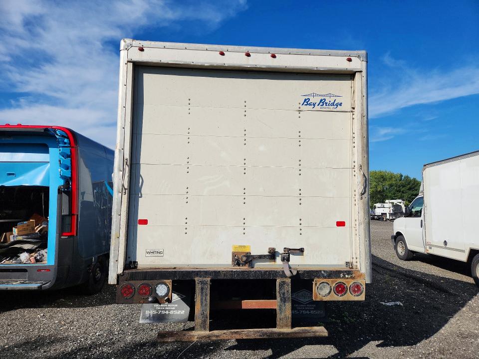 Auction sale of the 2018 Chevrolet 4500, vin: 54DCDW1B5JS807734, lot number: 67287126