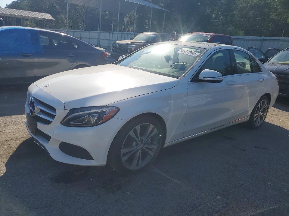 2015 Mercedes-benz C მანქანა იყიდება აუქციონზე, vin: 55SWF4JB6FU052970, აუქციონის ნომერი: 69578906