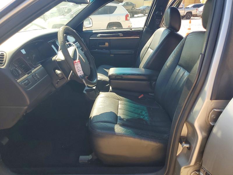 70985446 :رقم المزاد ، 1LNHM81W37Y639148 vin ، 2007 Lincoln Town Car مزاد بيع