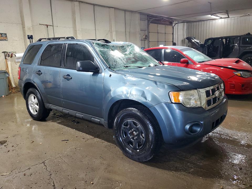 68617046 :رقم المزاد ، 1FMCU0C7XCKC60064 vin ، 2012 Ford Escape مزاد بيع