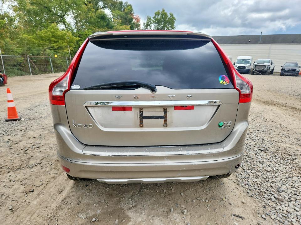 2015 Volvo Xc60 მანქანა იყიდება აუქციონზე, vin: YV4902RC0F2580036, აუქციონის ნომერი: 70995166