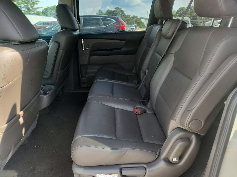 67285226 :رقم المزاد ، 5FNRL5H96EB123339 vin ، 2014 Honda Odyssey مزاد بيع