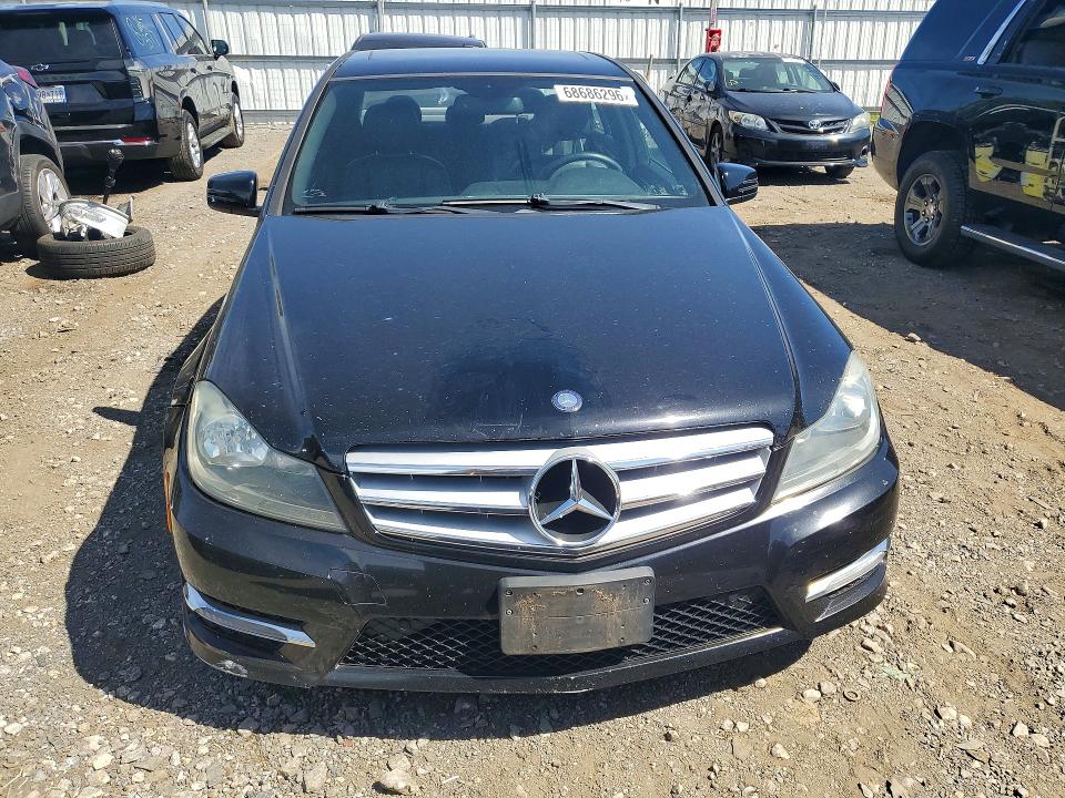 Auction sale of the 2012 Mercedes-benz C, vin: WDDGF8BB2CR198161        , lot number: 68686296