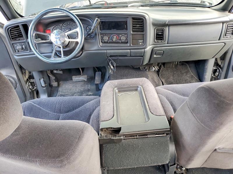 Продажа на аукционе авто 2002 Gmc New Sierra, vin: 2GTEC19V421223201, номер лота: 69956466
