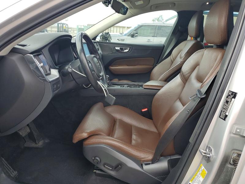 71199776 :رقم المزاد ، LYV102RK5KB176567 vin ، 2019 Volvo Xc60 مزاد بيع