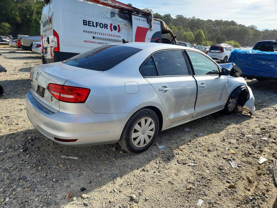 68238396 :رقم المزاد ، 3VW2K7AJ6FM269268 vin ، 2015 Volkswagen Jetta مزاد بيع