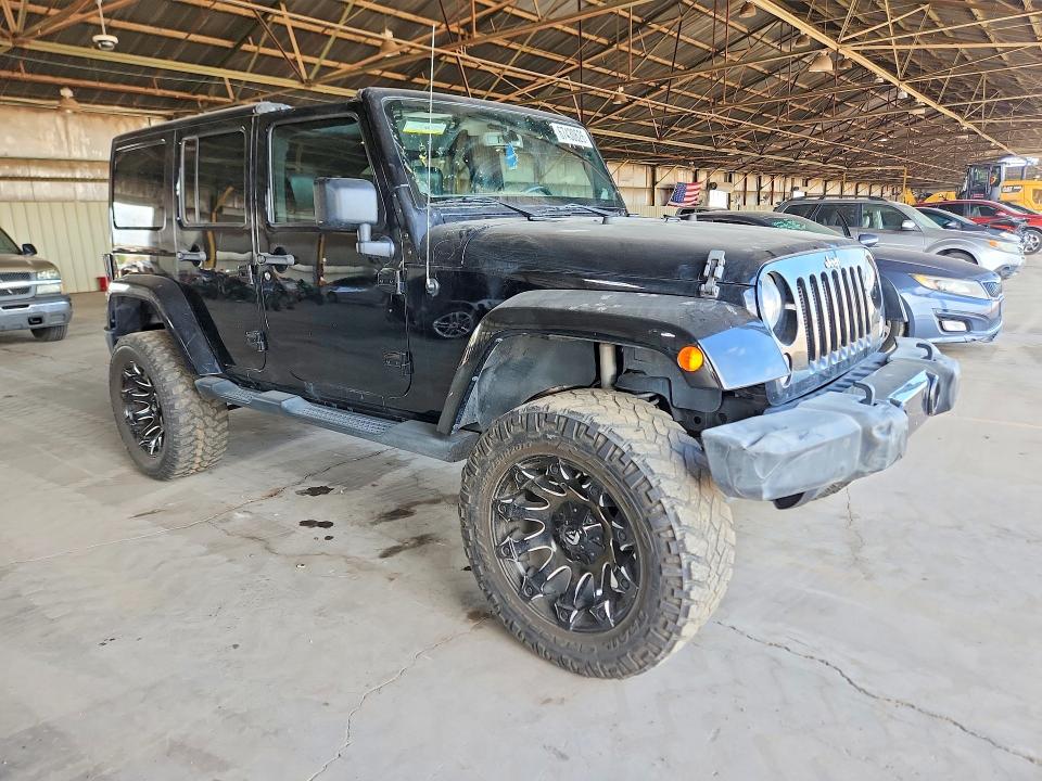 67430626 :رقم المزاد ، 1C4BJWEG8EL165735 vin ، 2014 Jeep Wrangler Unlimited مزاد بيع