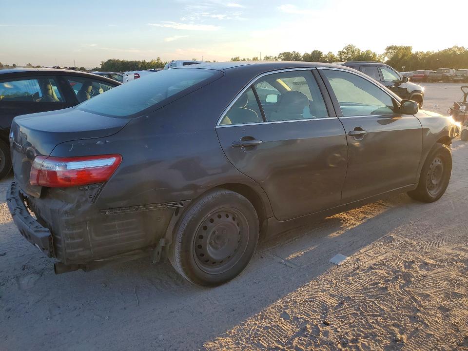 2007 Toyota Camry მანქანა იყიდება აუქციონზე, vin: 4T1BE46K77U585152, აუქციონის ნომერი: 70832736