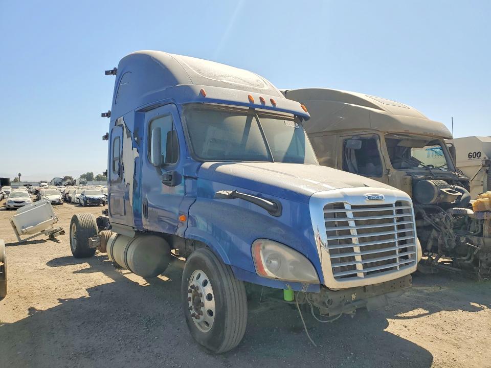 Aukcja sprzedaży 2014 Freightliner Cascadia, vin: 3AKJGLDV7ESFL8028, numer aukcji: 73745395