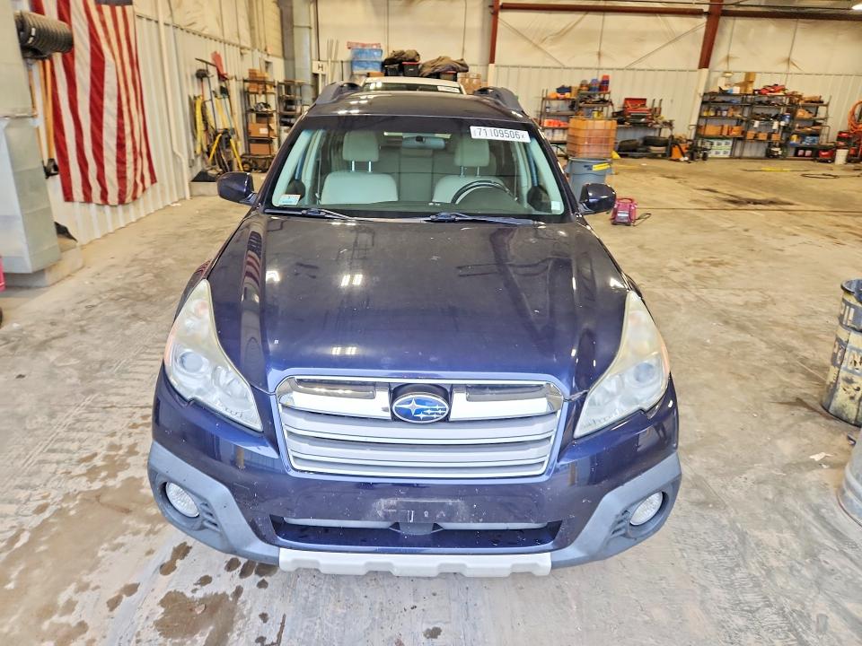 71109506 :رقم المزاد ، 4S4BRBJC9D3257838 vin ، 2013 Subaru Outback مزاد بيع