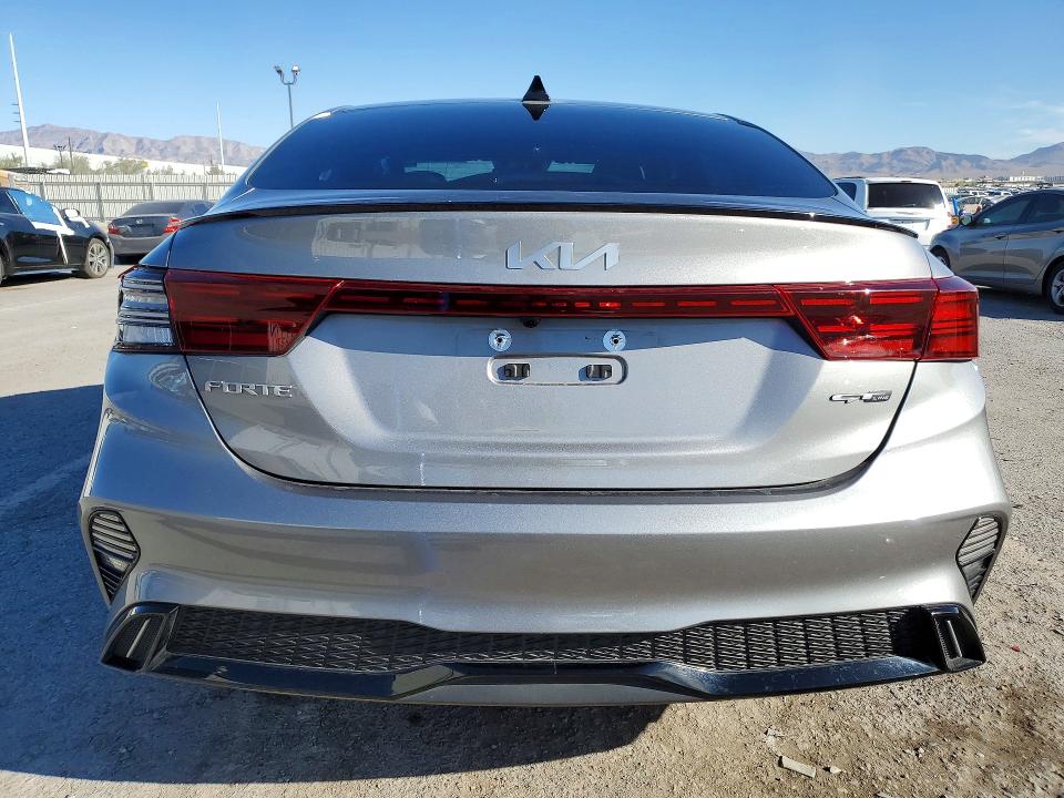 70281716 :رقم المزاد ، 3KPF54AD0PE602662 vin ، 2023 Kia Forte مزاد بيع