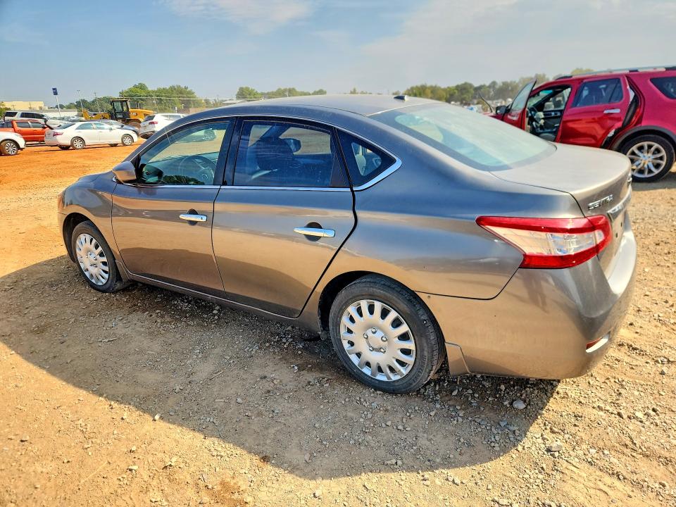 2015 Nissan Sentra მანქანა იყიდება აუქციონზე, vin: 3N1AB7AP7FY361147, აუქციონის ნომერი: 70183576