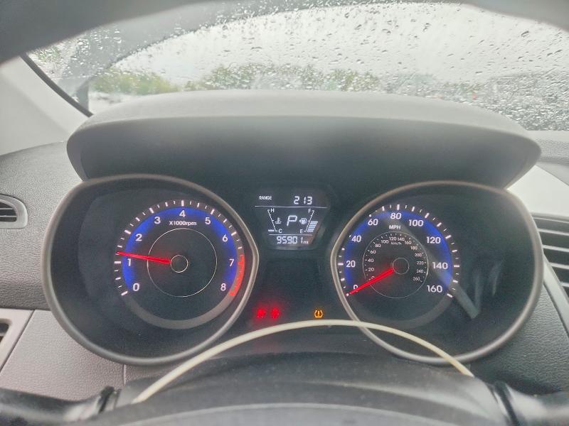 2015 Hyundai Elantra მანქანა იყიდება აუქციონზე, vin: KMHDH4AE8FU228045, აუქციონის ნომერი: 69894286