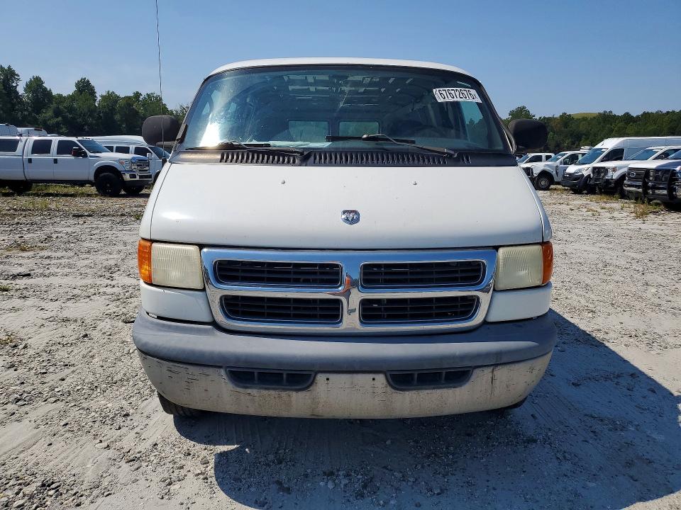 67672676 :رقم المزاد ، 2B7JB21Y51K519463 vin ، 2001 Dodge Ram Van مزاد بيع