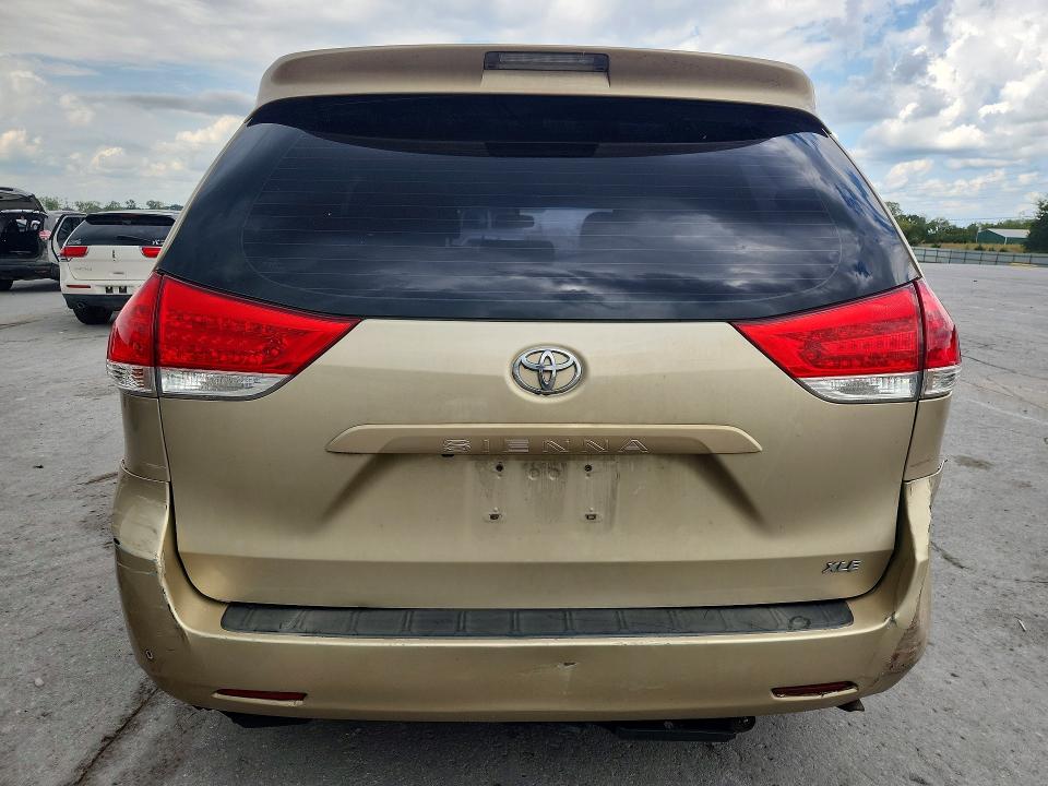 Продажа на аукционе авто 2014 Toyota Sienna, vin: 5TDYK3DC1ES460842, номер лота: 68489806