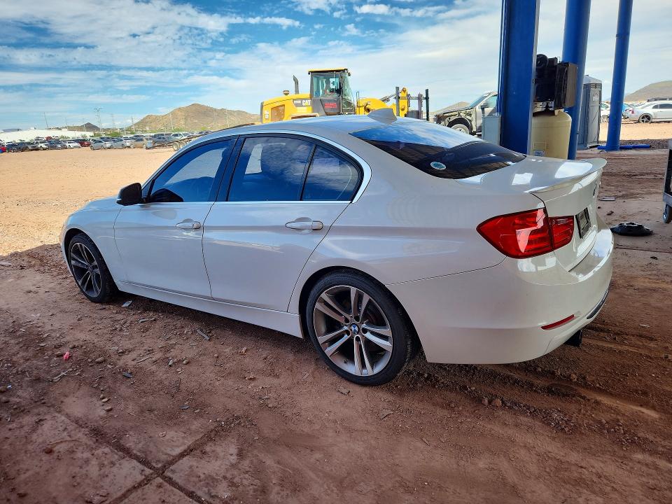 69916496 :رقم المزاد ، WBA3A9C56FK472977 vin ، 2015 Bmw 335 مزاد بيع