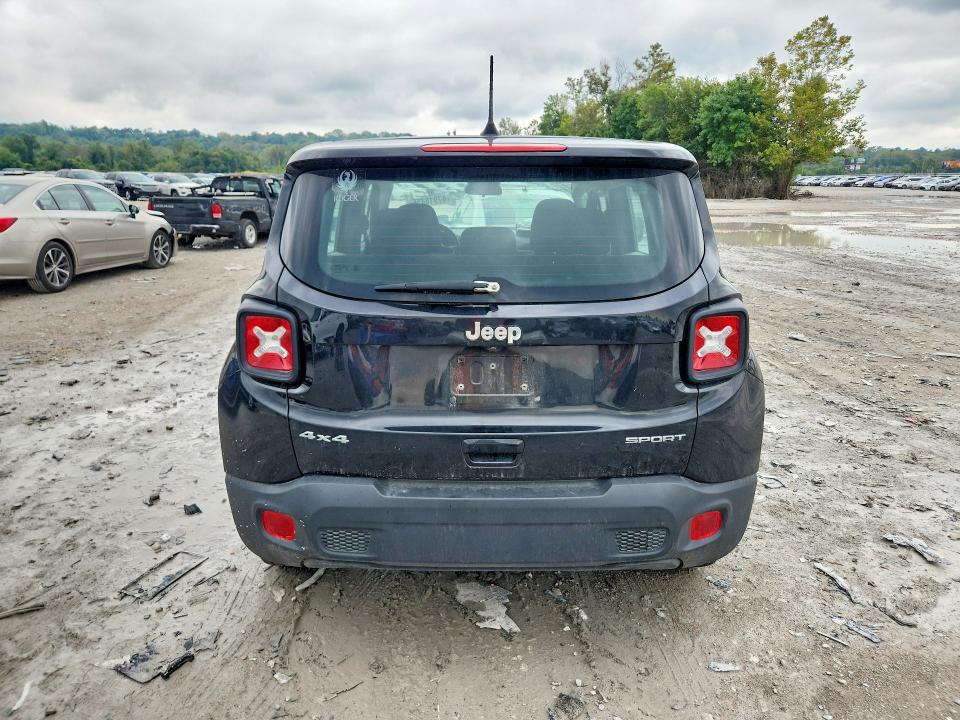 2021 Jeep Renegade მანქანა იყიდება აუქციონზე, vin: ZACNJDAB1MPN09778, აუქციონის ნომერი: 67918456