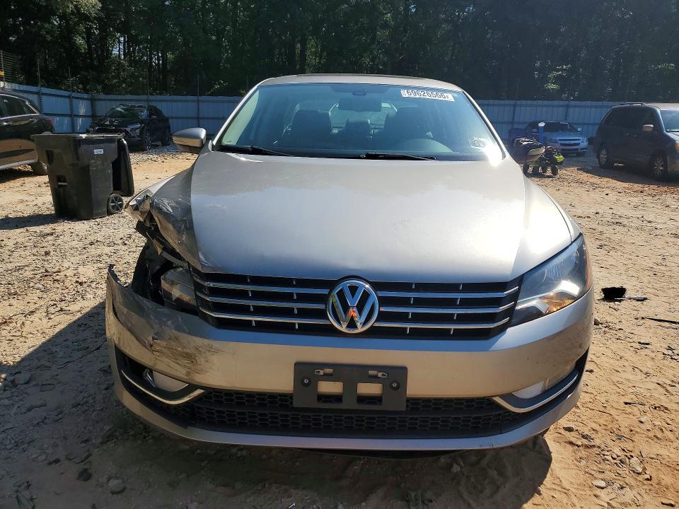 69626566 :رقم المزاد ، 1VWCM7A39CC104375 vin ، 2012 Volkswagen Passat مزاد بيع