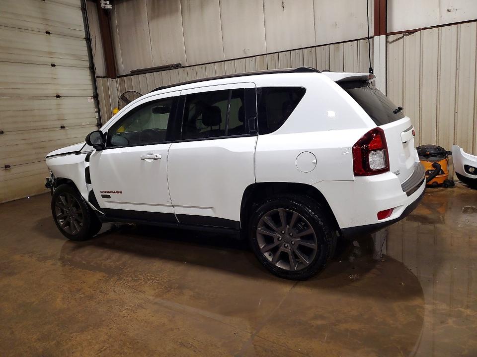 Продаж на аукціоні авто 2016 Jeep Compass, vin: 1C4NJCBB6GD800615, номер лоту: 70410216