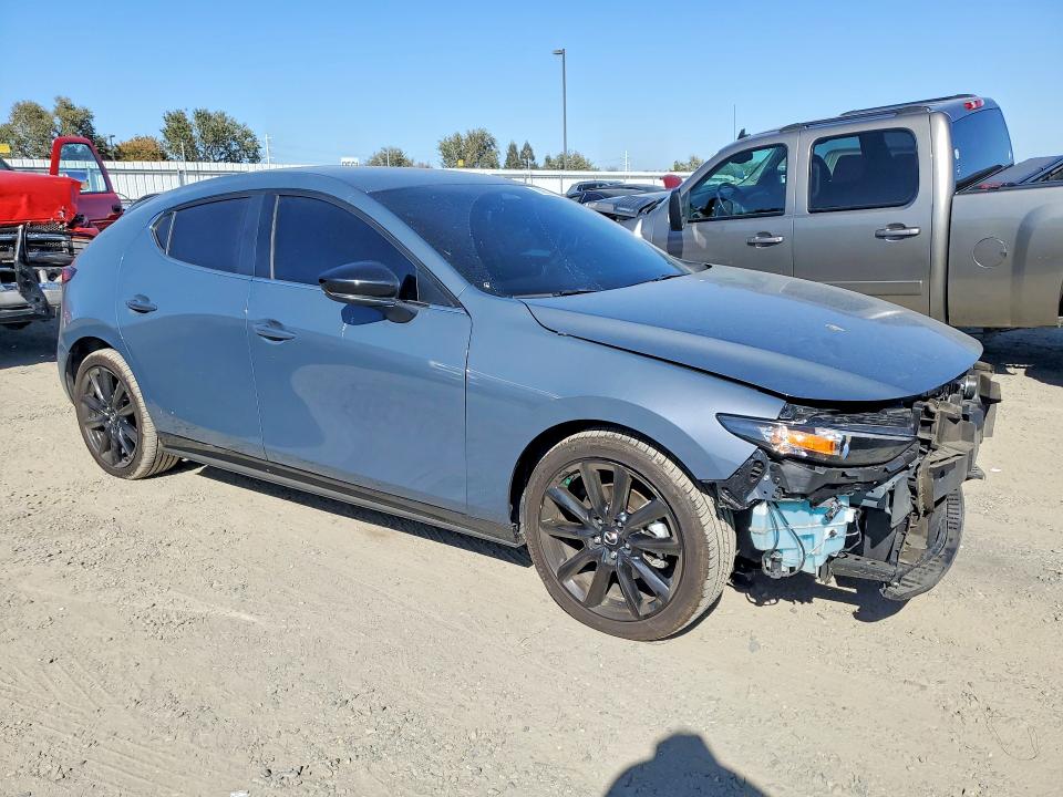 2025 Mazda 3 მანქანა იყიდება აუქციონზე, vin: JM1BPBLM3S1757437, აუქციონის ნომერი: 68856106