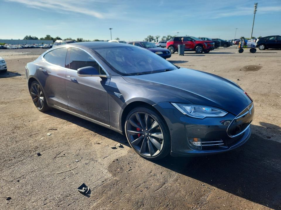 Продаж на аукціоні авто 2014 Tesla Model S, vin: 5YJSA1H19EFP55911, номер лоту: 68779526