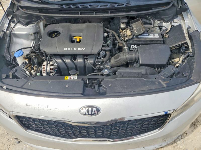 2018 Kia Forte მანქანა იყიდება აუქციონზე, vin: 3KPFK4A77JE233762, აუქციონის ნომერი: 67690626