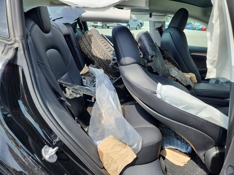 Продажа на аукционе авто 2023 Tesla Model 3, vin: 5YJ3E1EA3PF702945, номер лота: 70815116