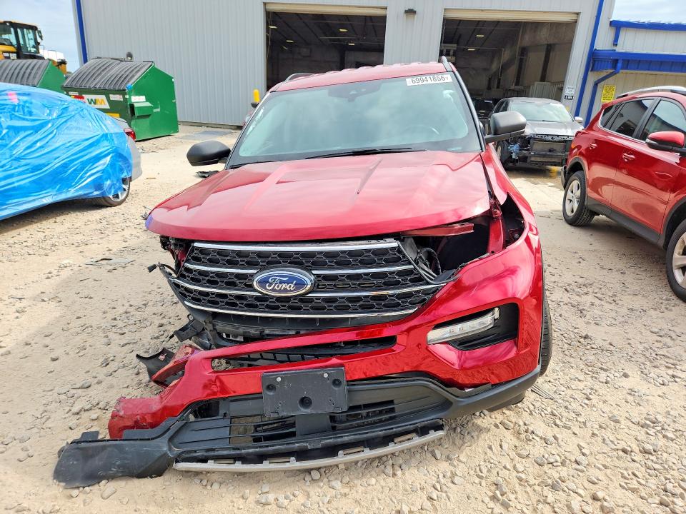Продажа на аукционе авто 2021 Ford Explorer, vin: 1FMSK8DH0MGB41404, номер лота: 69941856
