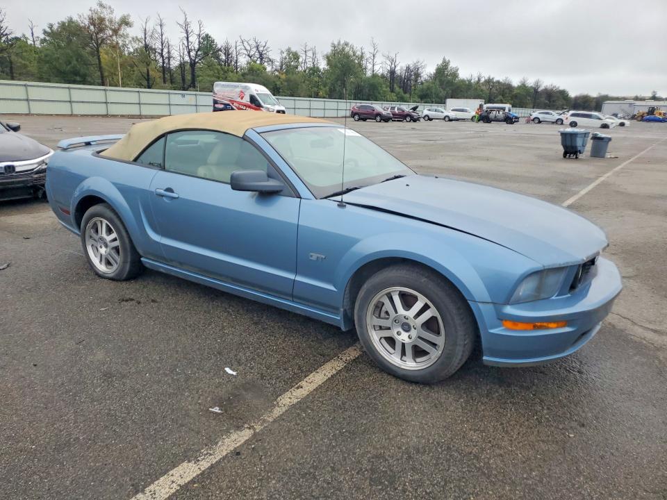 70811406 :رقم المزاد ، 1ZVHT85H755190149 vin ، 2005 Ford Mustang مزاد بيع
