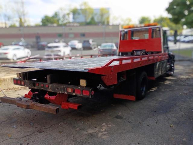 71006076 :رقم المزاد ، 1HTMMAAM42H525938 vin ، 2002 International 4000 مزاد بيع