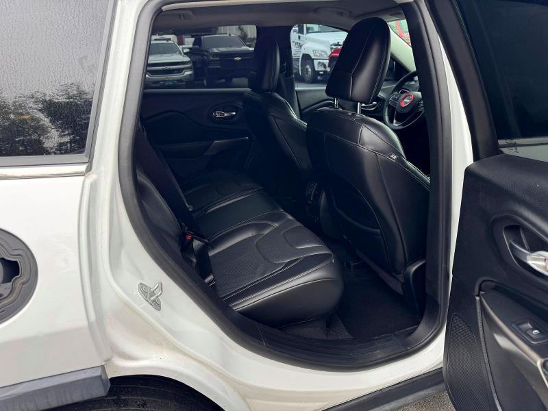 71245996 :رقم المزاد ، 1C4PJMDN0KD257566 vin ، 2019 Jeep Cherokee مزاد بيع