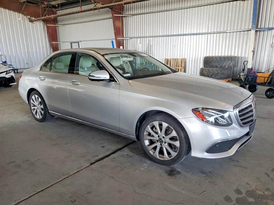Aukcja sprzedaży 2019 Mercedes-benz E, vin: WDDZF4JB6KA548665, numer aukcji: 69779736