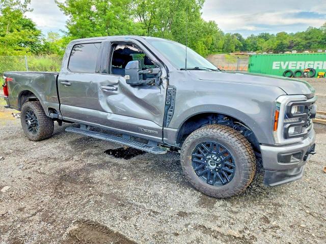 70150696 :رقم المزاد ، 1FT8W2BT3REE68941 vin ، 2024 Ford F250 مزاد بيع