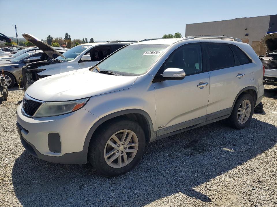 69356136 :رقم المزاد ، 5XYKTDA78FG600254 vin ، 2015 Kia Sorento مزاد بيع