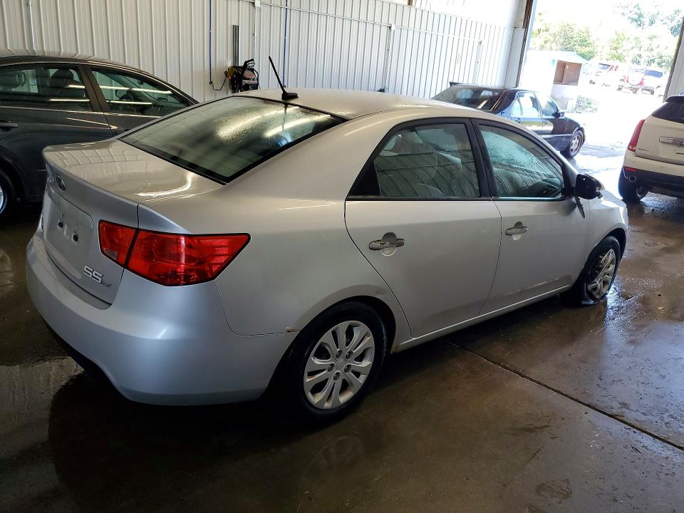 67883286 :رقم المزاد ، KNAFU4A24A5274423 vin ، 2010 Kia Forte مزاد بيع