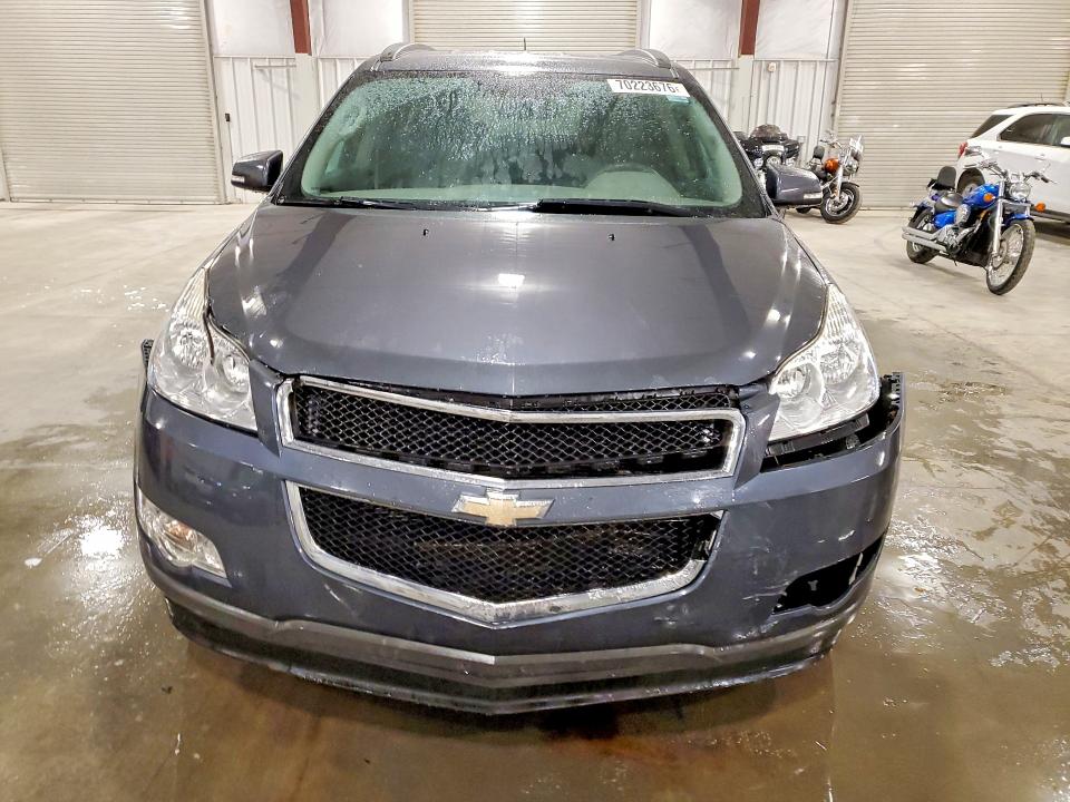 2011 Chevrolet Traverse მანქანა იყიდება აუქციონზე, vin: 1GNKVJED0BJ307913, აუქციონის ნომერი: 70223676