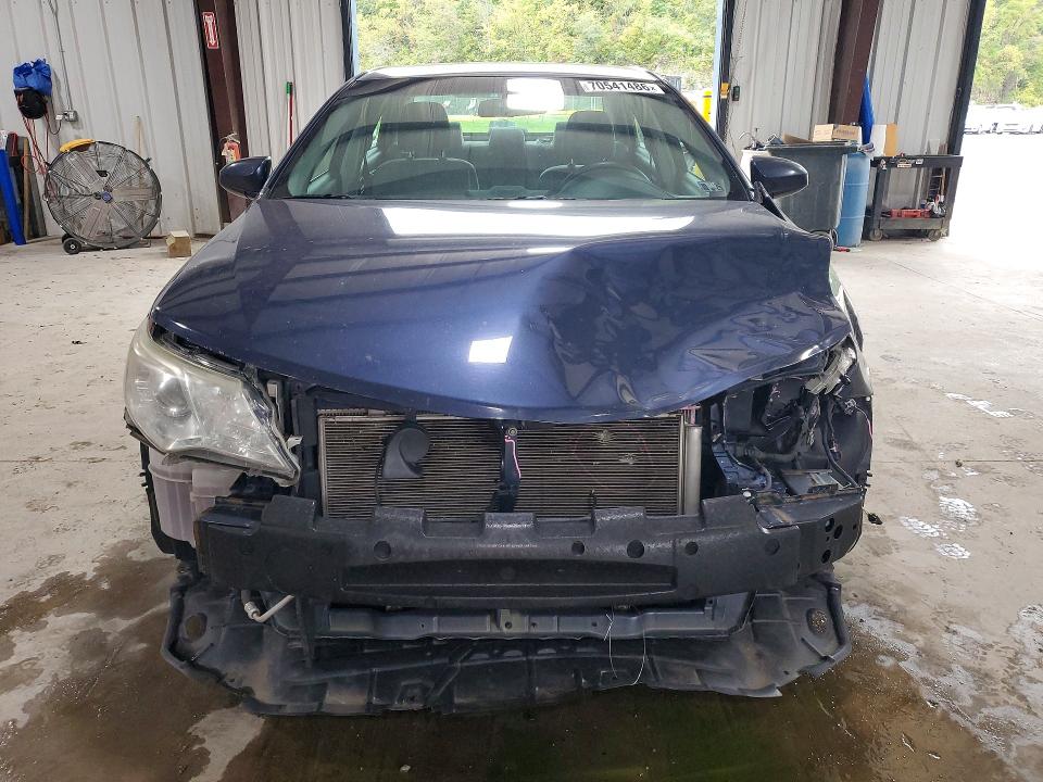70541486 :رقم المزاد ، 4T1BF1FK9EU830543 vin ، 2014 Toyota Camry مزاد بيع