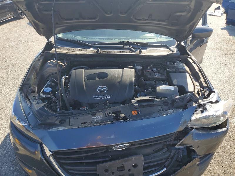 2018 Mazda 3 მანქანა იყიდება აუქციონზე, vin: 3MZBN1U74JM192056, აუქციონის ნომერი: 69435426