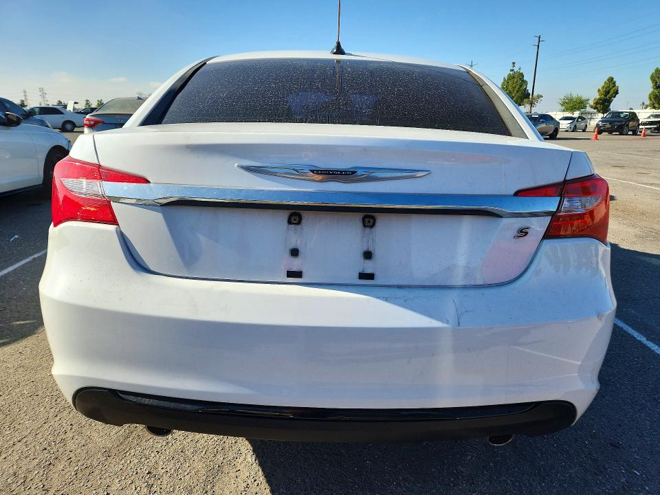 Aukcja sprzedaży 2011 Chrysler 200, vin: 1C3BC8FG7BN611205, numer aukcji: 68027036