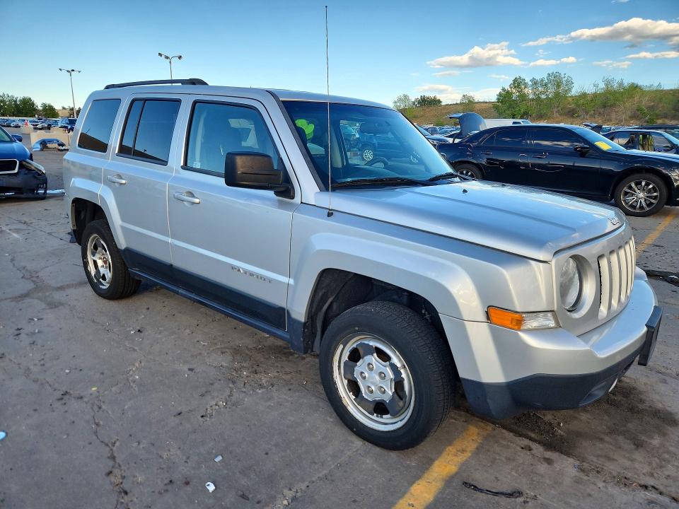 67375156 :رقم المزاد ، 1C4NJRBB9DD201352 vin ، 2013 Jeep Patriot مزاد بيع
