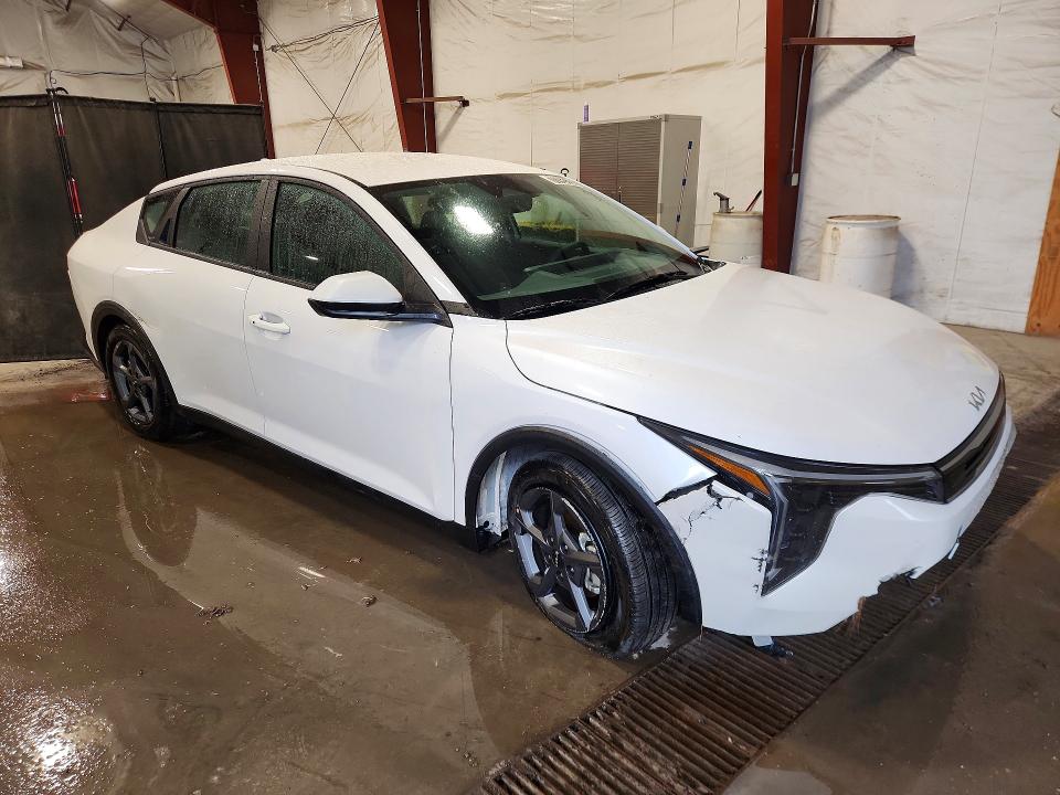2026 Kia K4 მანქანა იყიდება აუქციონზე, vin: 3KPFT4DEXTE356739, აუქციონის ნომერი: 70785356