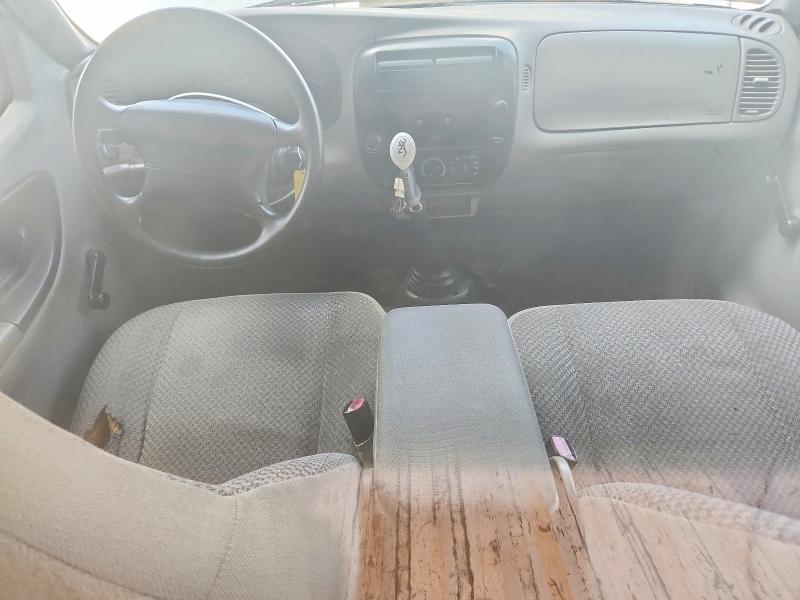 67701406 :رقم المزاد ، 1FTYR10C2YPA99903 vin ، 2000 Ford Ranger مزاد بيع