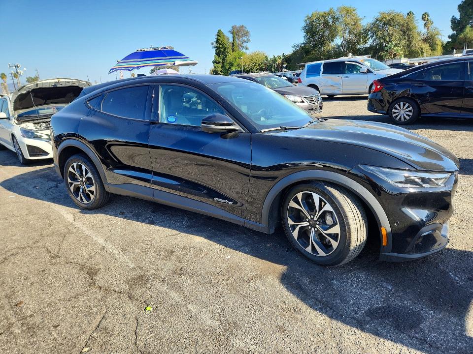 Продаж на аукціоні авто 2024 Ford Mustang Mach-e, vin: 3FMTK1R44RMA53003, номер лоту: 69180876